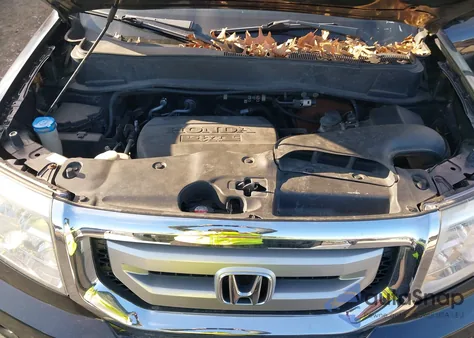 2011 Honda Pilot Touring from USA, damaged, VIN 5FNYF4H97BB061166